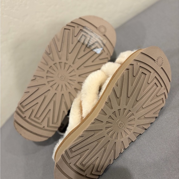 UGG Women's Disco Cross Slide clogs size 10 - Picture 5 of 9